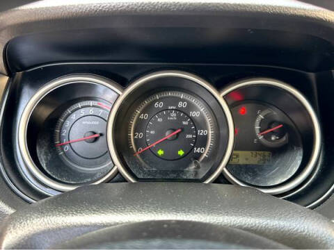 2012 Nissan Versa 1.8 S