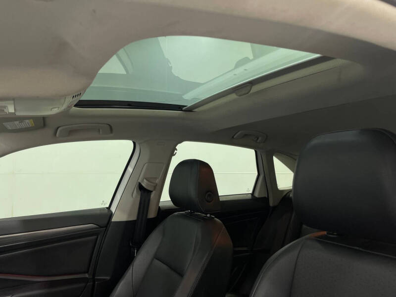 2019 Volkswagen Jetta SEL
