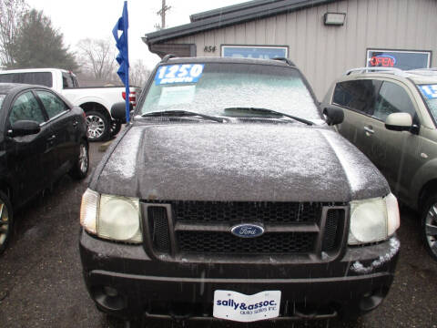2005 Ford Explorer Sport Trac for sale at Sally & Assoc. Auto Sales Inc. in Alliance OH