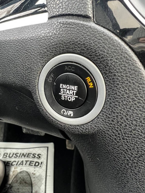 2023 Chrysler 300 S V6