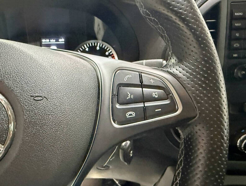 2017 Mercedes-Benz Metris Passenger