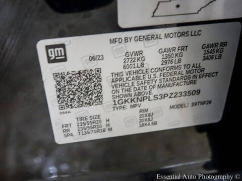 2023 GMC Acadia Denali