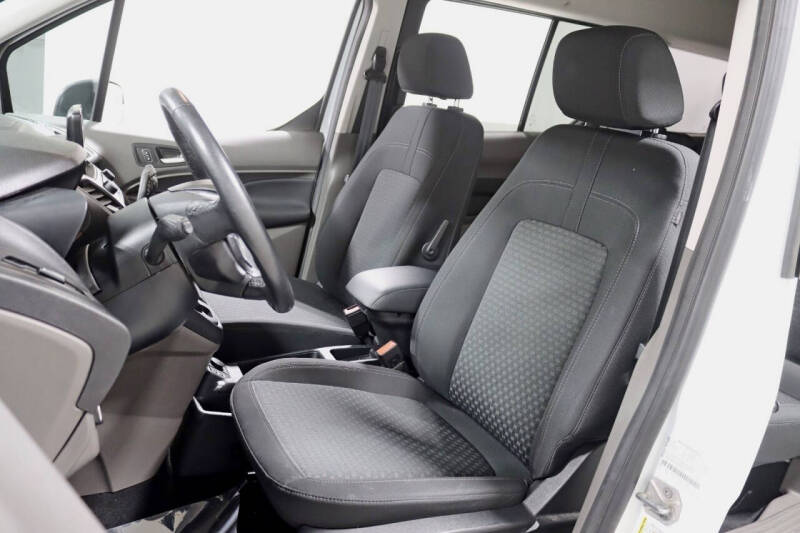 2022 Ford Transit Connect XLT