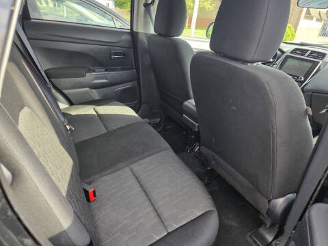 2020 Mitsubishi Outlander Sport ES