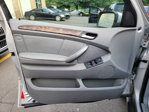 2006 BMW X5 3.0i