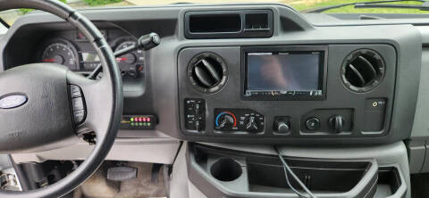 2011 Ford E-Series E-150 XL