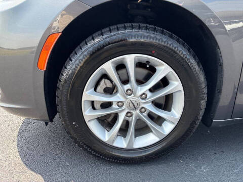 2022 Chrysler Pacifica Touring