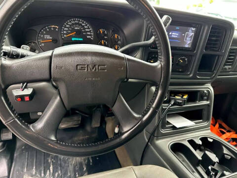 2004 GMC Sierra 2500HD