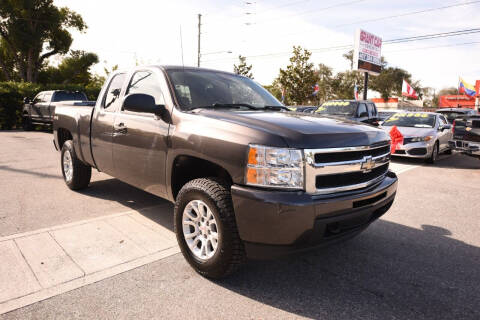 2011 Chevrolet Silverado 1500 for sale at Grant Car Concepts in Orlando FL