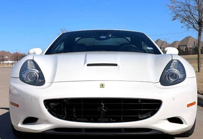 2010 Ferrari California