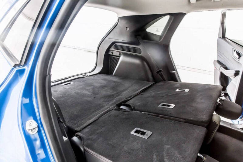 2021 Ford Escape Hybrid SE