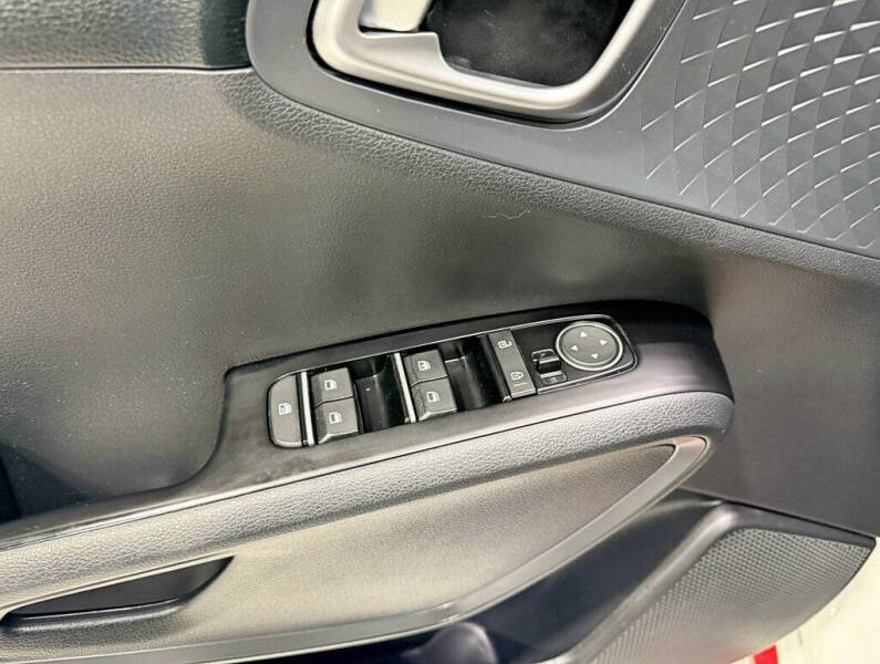 2020 Kia Soul GT-Line