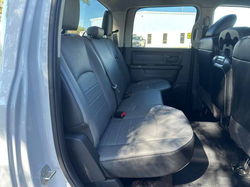 2024 RAM 1500 Classic Tradesman