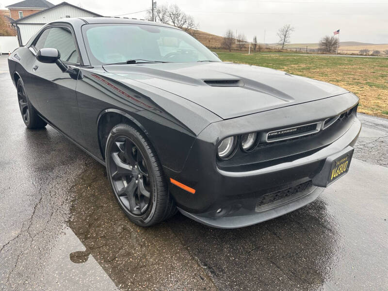 2015 Dodge Challenger SXT Plus
