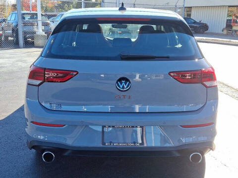 2024 Volkswagen Golf GTI 380 SE