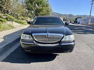 2006 Lincoln Town Car for sale at Evans Auto Brokerage & Sales in Thousand Oaks, CA