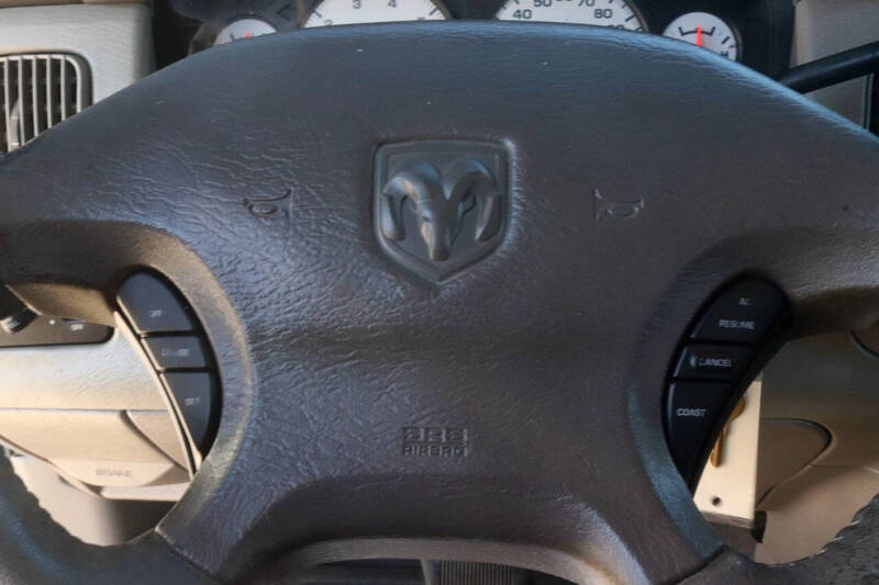 2002 Dodge Ram 1500 ST