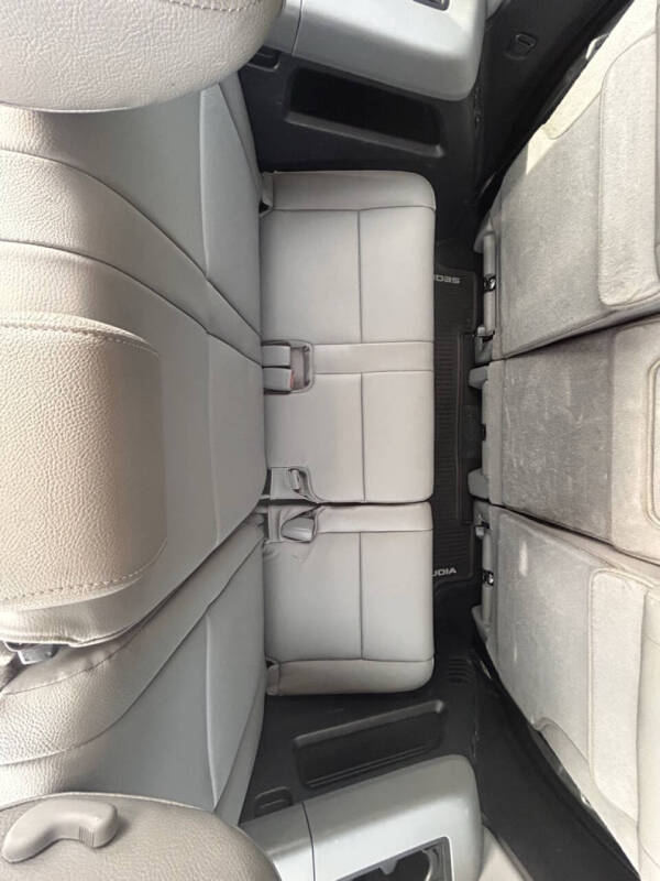 2021 Toyota Sequoia Limited