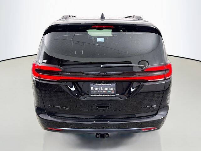 2026 Chrysler Pacifica Limited
