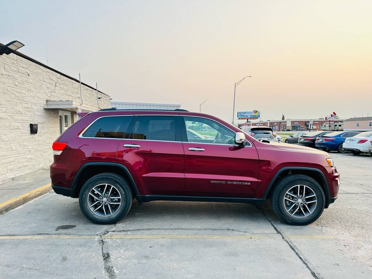 2018 Jeep Grand Cherokee for sale at Atlas Auto Sales LLC in Lincoln, NE