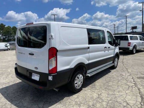 2024 Ford Transit 250