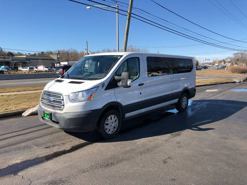 2017 ford transit passenger van