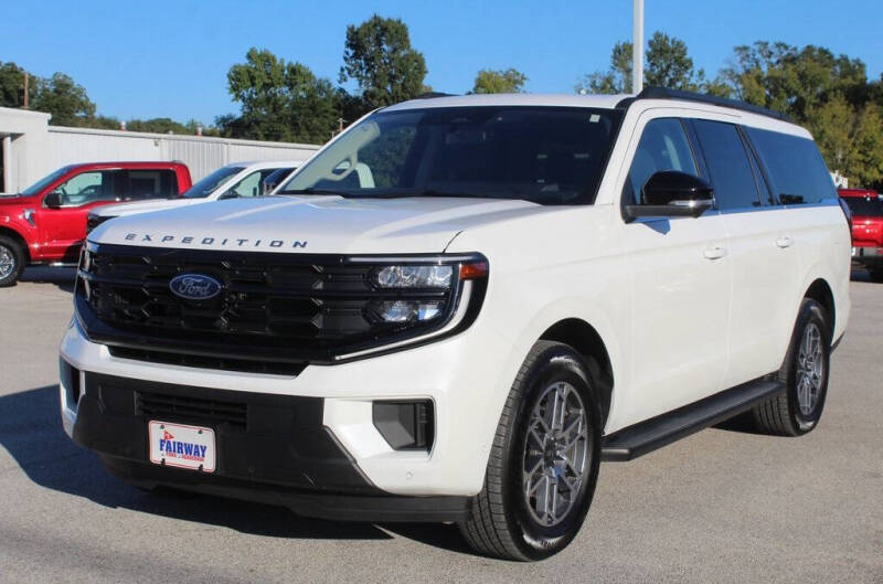 2025 Ford Expedition MAX Active