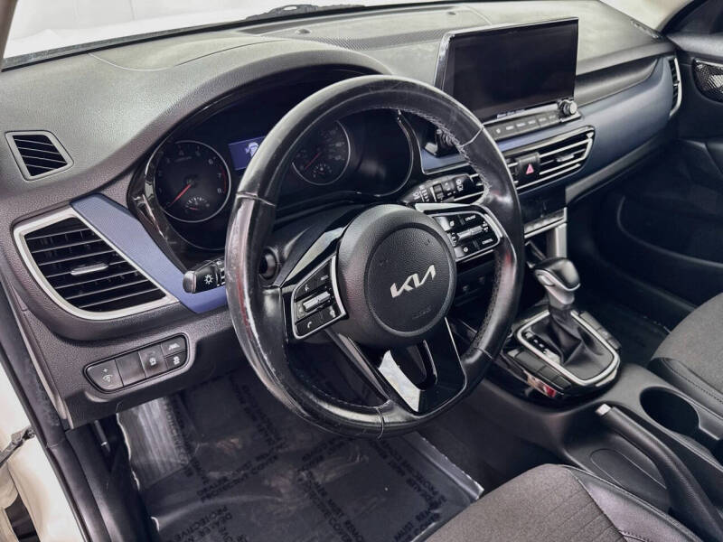 2022 Kia Seltos S