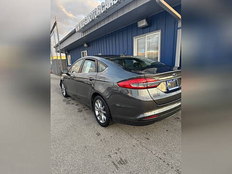 2017 Ford Fusion SE