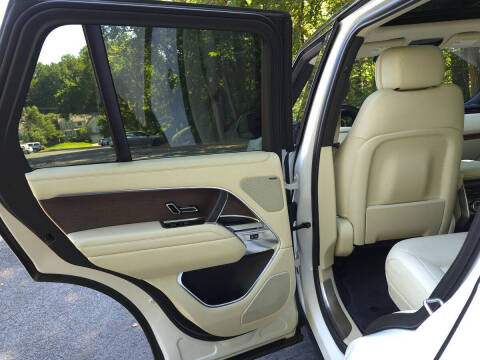 2023 Land Rover Range Rover P400 SE