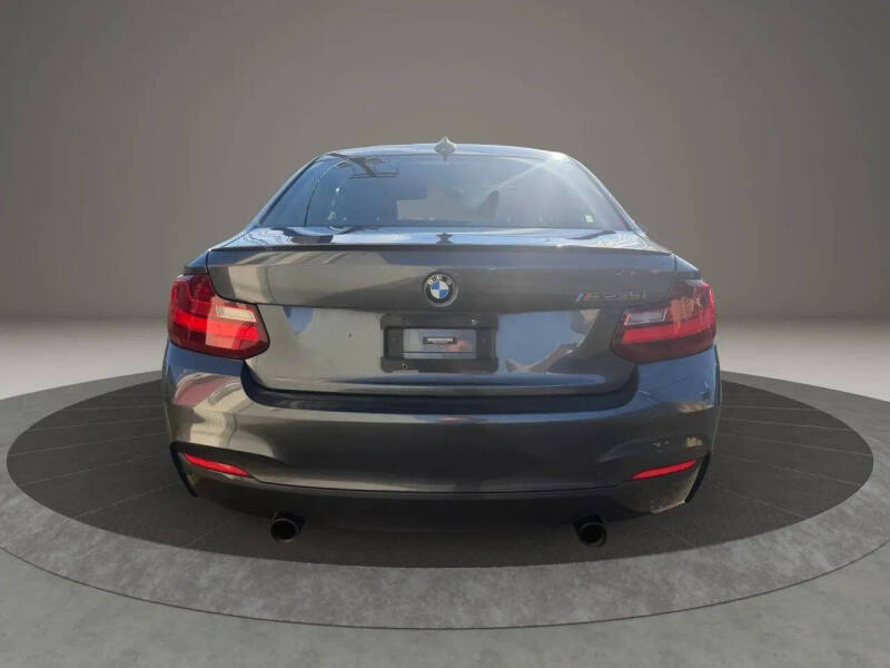 2016 BMW 2 Series M235i