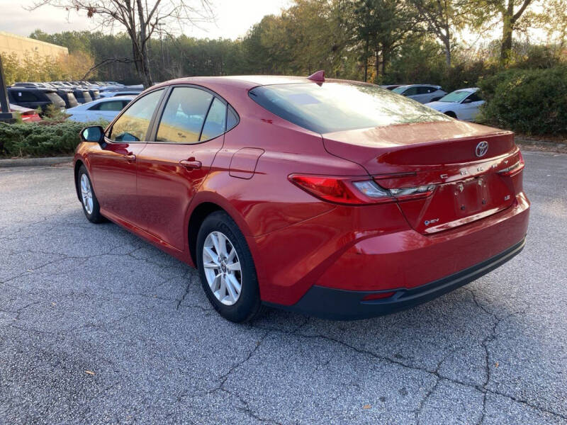 2025 Toyota Camry SE