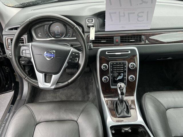 2016 Volvo XC70 T5 Premier