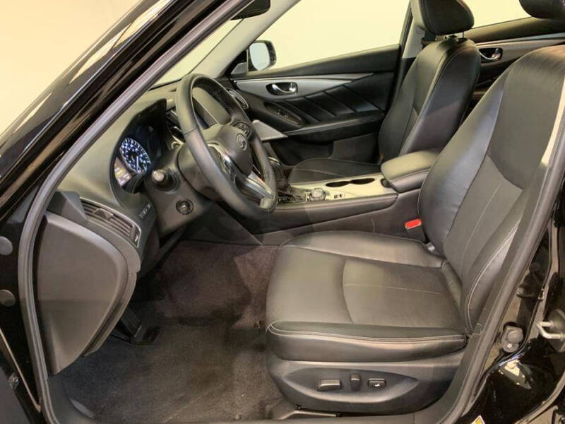 2022 Infiniti Q50 Luxe