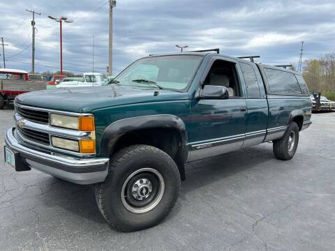 1995 Chevrolet C/K 2500 Series for sale at FIREBALL MOTORS LLC in Lowellville OH