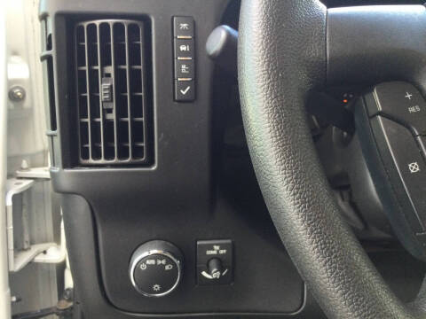 2023 Chevrolet Express 2500