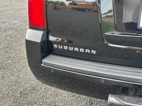 2016 Chevrolet Suburban LT
