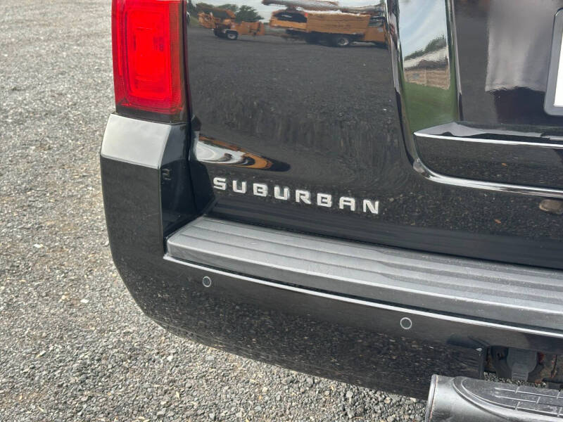 2016 Chevrolet Suburban LT