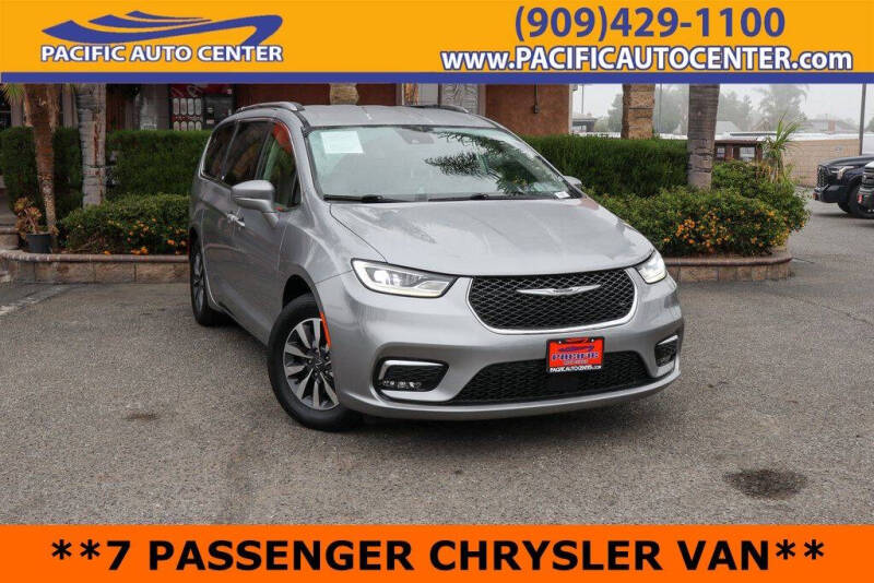 2021 Chrysler Pacifica Touring L