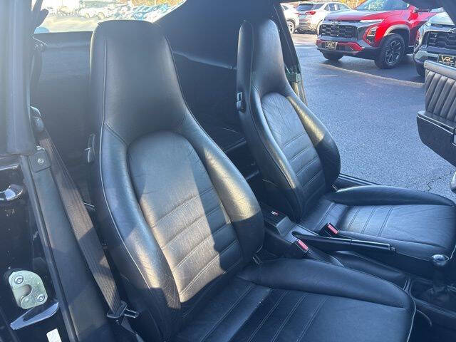 1991 Porsche 911 Carrera 2