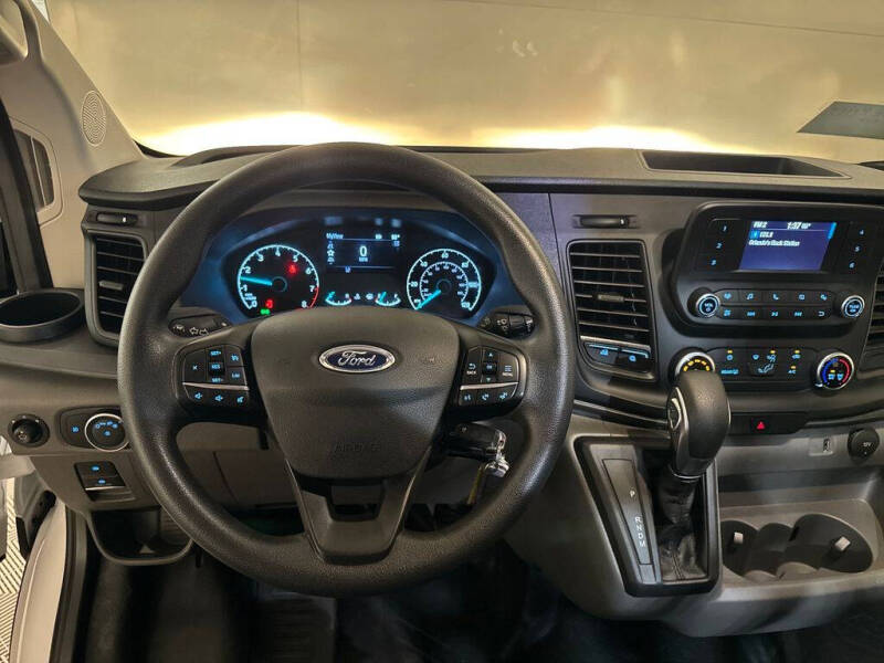 2025 Ford Transit