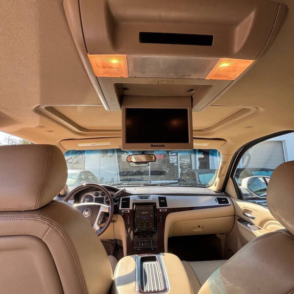 2014 Cadillac Escalade ESV Premium