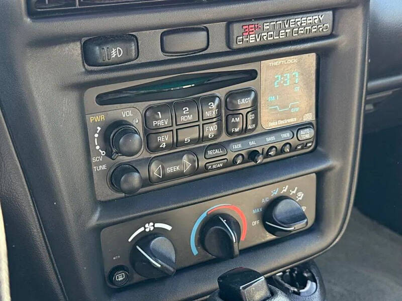 2002 Chevrolet Camaro
