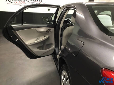 2011 Toyota Corolla LE