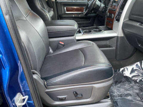 2011 RAM 3500 Laramie