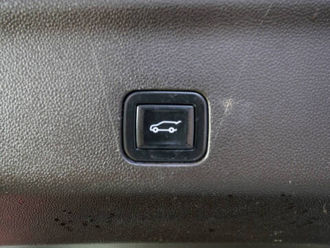 2022 Cadillac Escalade ESV Premium Luxury