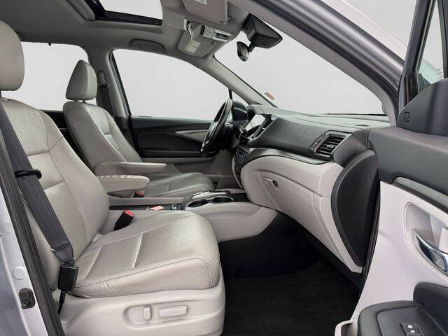 2022 Honda Pilot SE