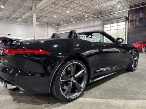 2014 Jaguar F-TYPE V8 S