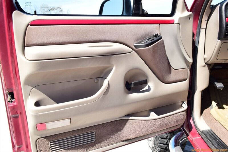 1993 Ford Bronco XLT