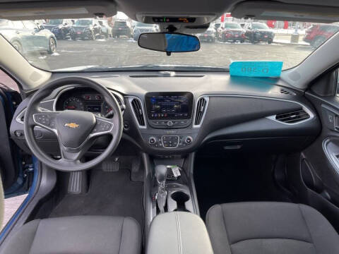 2024 Chevrolet Malibu LT